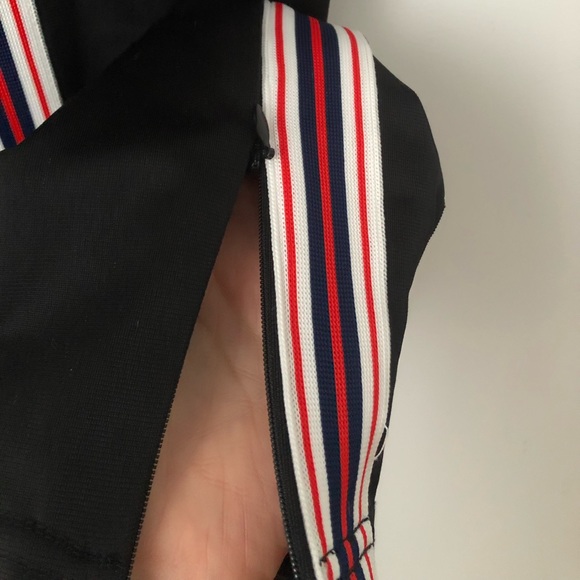 ARITZIA TNA Sport / Track Pants - Picture 5 of 6